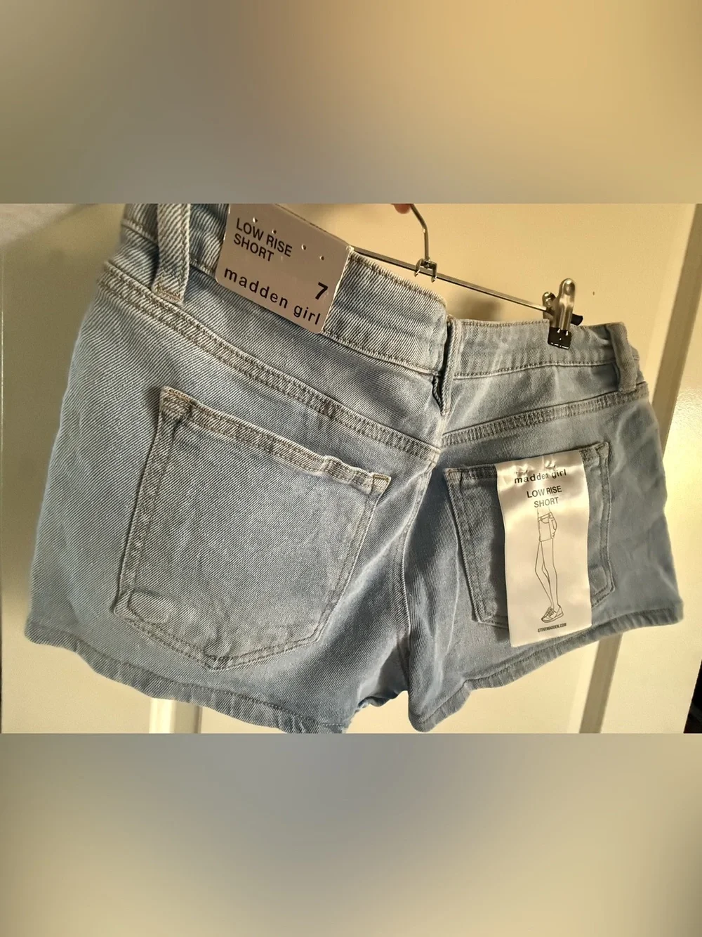 Madden Girl - Low Rise Shorts